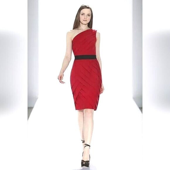 Tadashi shoji  - Picture 3 of 10